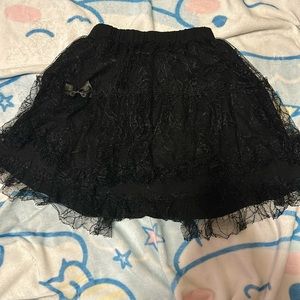 Gothic lolita black bow lace mini skirt